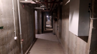 Мэрия Екатеринбурга обязала УК пускать жителей в подвалы при атаках БПЛА и ракет