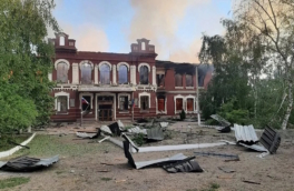 До четырех выросло число погибших при ударе по Старобельскому колледжу