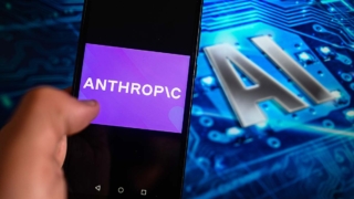 Politico раскрыло детали 24-часового конфликта Белого дома с главой Anthropic