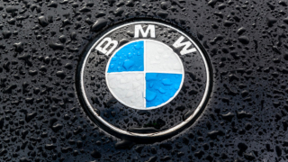 BMW показала первый тизер нового X5 и назвала дату премьеры