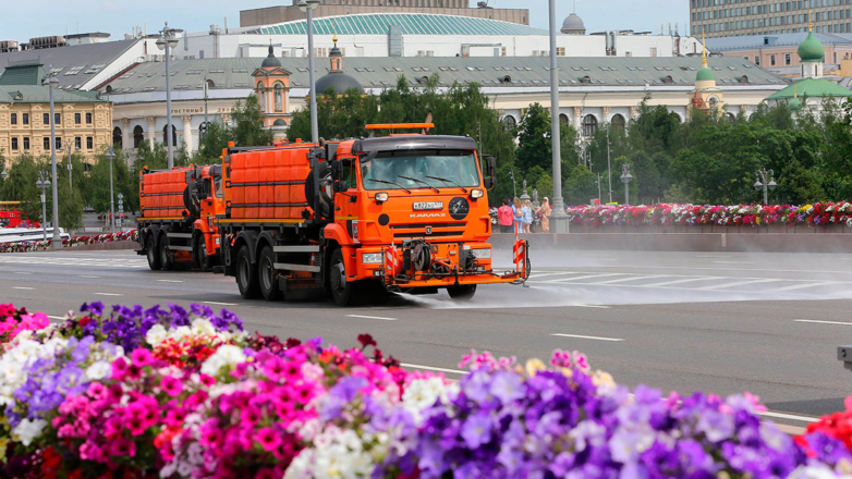 Жителей Москвы предупредили о сильной жаре 11–13 июня