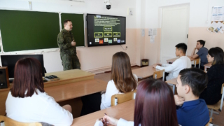 Число часов начальной военной подготовки в школах увеличат