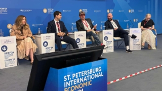 Медиаменеджер Роман Емельянов на ПМЭФ: "Люди устали от «пластмассового» контента"