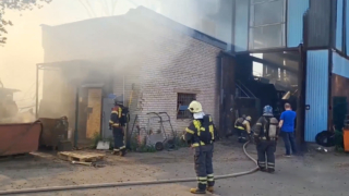 Четыре человека погибли в результате взрыва и пожара в ангаре у Финляндского вокзала в Петербурге