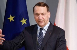 Сикорский объяснил, почему Польша должна участвовать в переговорах по Украине