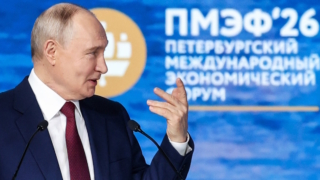 Путин указал на недобросовестную конкуренцию со стороны Запада и риски изъятия любых активов