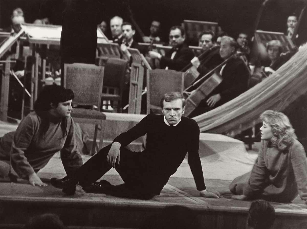 Александр Кайдановский в роли Гамлета, 1967 год