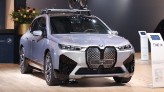 BMW тестирует электрический X7: премьера в середине следующего года