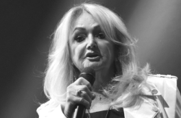 Умерла британская певица Бонни Тайлер