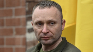 Зеленский сменил главкома ВСУ: Сырский отправлен в отставку, назначен Драпатый