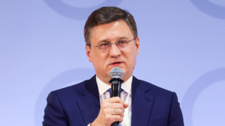 Новак объяснил перебои с поставками бензина на АЗС и разрыв в ценах