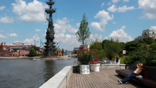Жару в Москву принес фронт с севера Европы, температурного рекорда 1898 года не будет