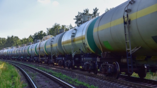 Операторы АЗС просят продлить запрет на экспорт дизельного топлива