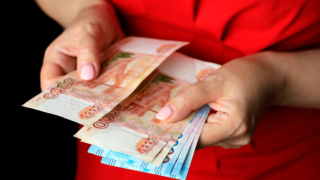 Россияне могут изменить формат набора соцуслуг до 1 октября