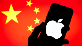 Apple готовит большую ИИ-модель специально для Китая