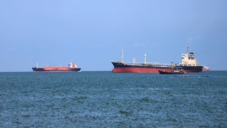Угрозы судоходству в Красном море привели к резкому росту транспортных расходов