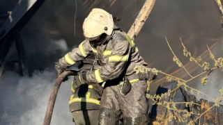 Ночной пожар в детском лагере под Петербургом потребовал эвакуации 130 человек