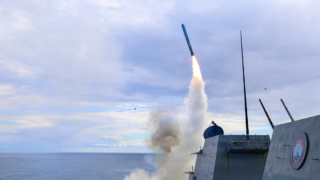 Пентагон заключил с Raytheon контракт на $22,9 млрд для ускорения производства Tomahawk