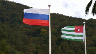 Очереди на границе России и Абхазии станут меньше благодаря электронным проверкам