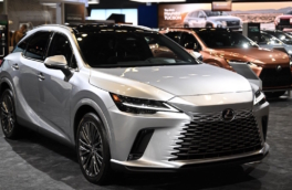 Lexus обновил кроссовер RX для японского рынка