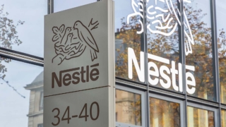 Власти Швейцарии вмешались в ситуацию с передачей активов Nestlé в России под временное управление