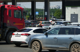 Ситуация с очередями на АЗС в Петербурге нормализуется