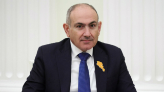 Пашинян допустил проведение досрочных выборов для принятия новой конституции