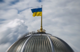 Украине предложили вернуться к нейтральному статусу: в Раду внесли проект поправок в конституцию