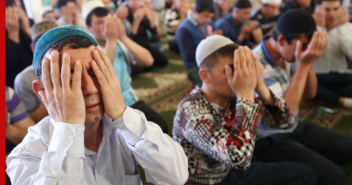 Русские мусульмане. Мусульмане в России. Ураза-байрам 2023. Мусульманская пасха в 2024
