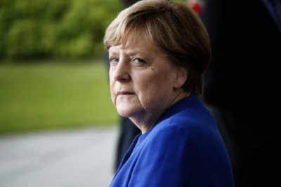 Неврологи выяснили причину тремора у Ангелы Меркель