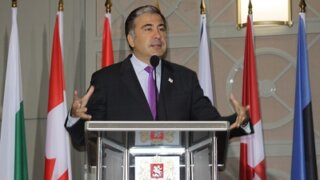 Следственный комитет России хочет объявить Саакашвили в международный розыск